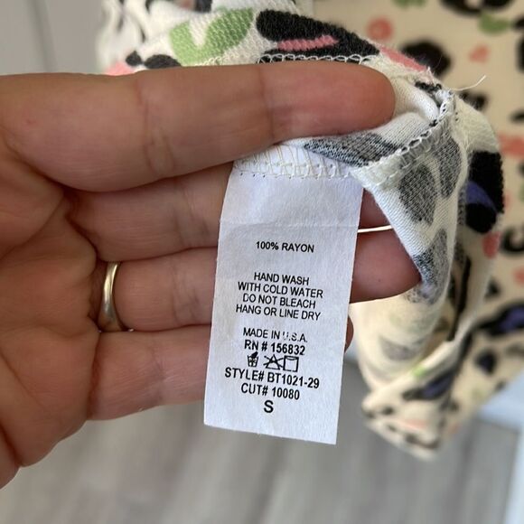 Colorful Leopard blouse - Picture 4 of 4